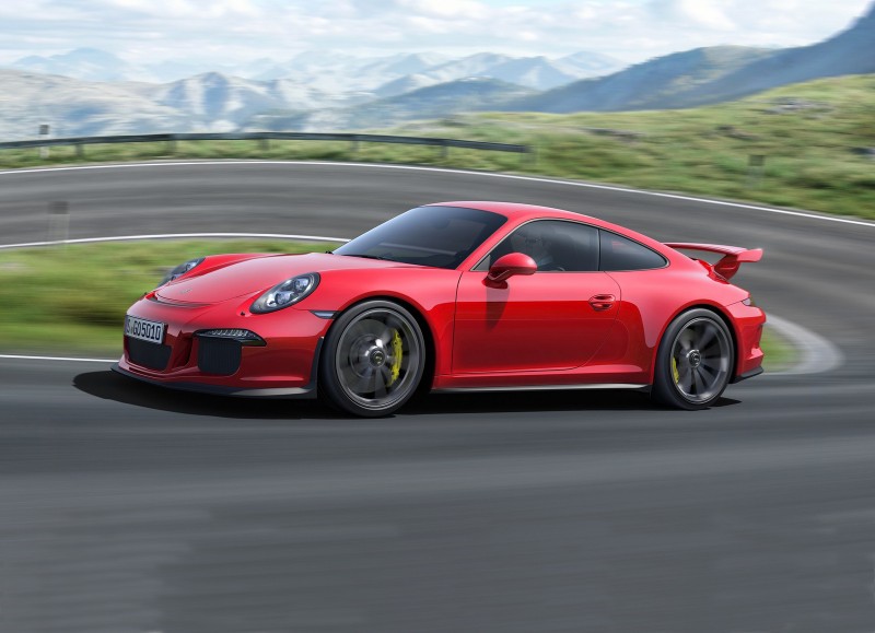 Η Porsche τρολάρει την Honda για το NSX