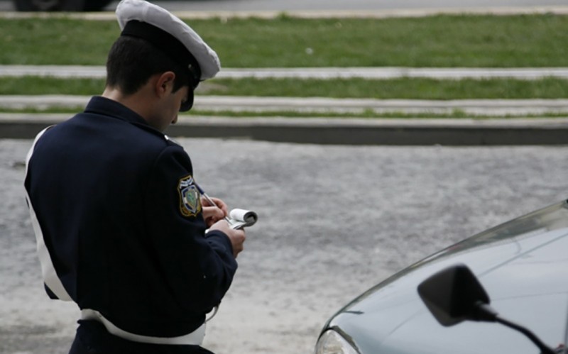 Επιστροφή πινακίδων και αδειών οχημάτων ενόψει Πάσχα