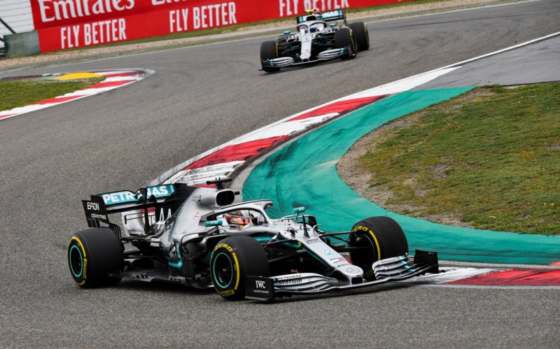 GP Κίνας: Νικητής ο Hamilton στον 1000ό αγώνα της F1!