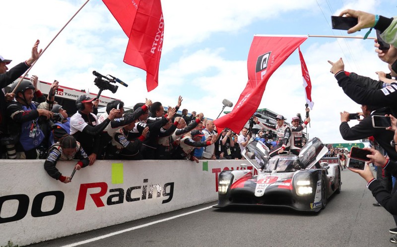 1-2 από την Toyota στις 24 Ώρες του Le Mans
