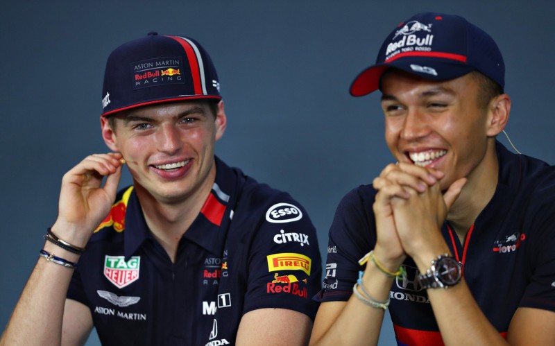 O Albon στη Red Bull Racing για το υπόλοιπο της σεζόν