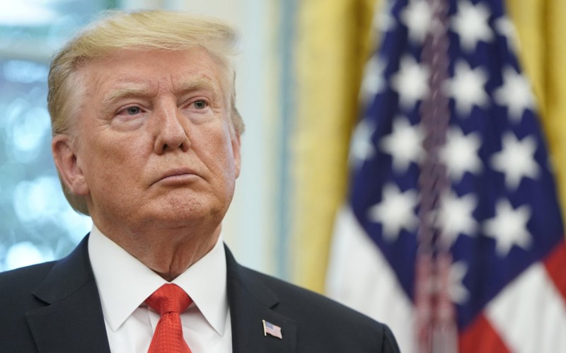 Trump: Στοπ στην Καλιφόρνια για πιο καθαρά οχήματα