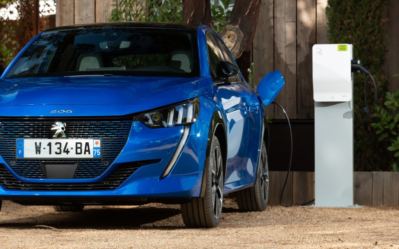 Οι τιμές του ηλεκτρικού Peugeot 208