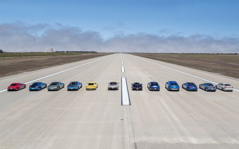 Το απόλυτο drag race: Ποιος νίκησε; (vid)
