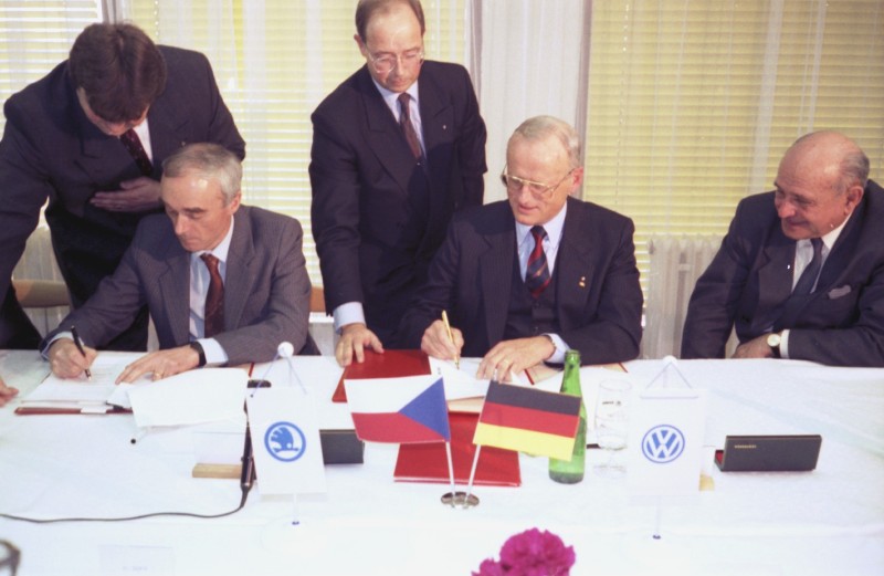 Η Skoda γιορτάζει τα 30 χρόνια συνεργασίας με το VW Group
