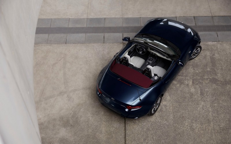 Tι αλλάζει στο ανανεωμένο Mazda MX-5!