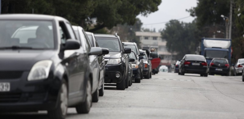 Άνοιξε η εφαρμογή για πληρωμή τελών κυκλοφορίας με το μήνα!