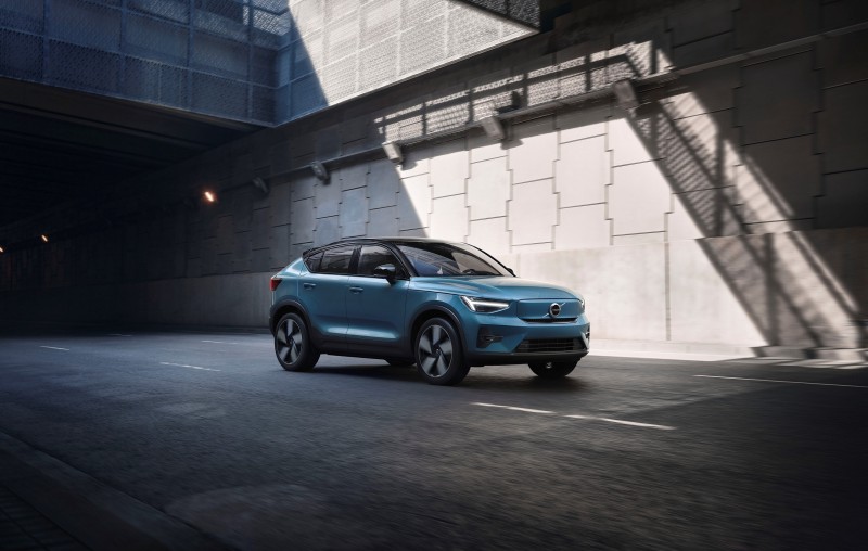 Ξεκίνησε η παραγωγή του ηλεκτρικού Volvo C40 Recharge στη Γάνδη του Βελγίου