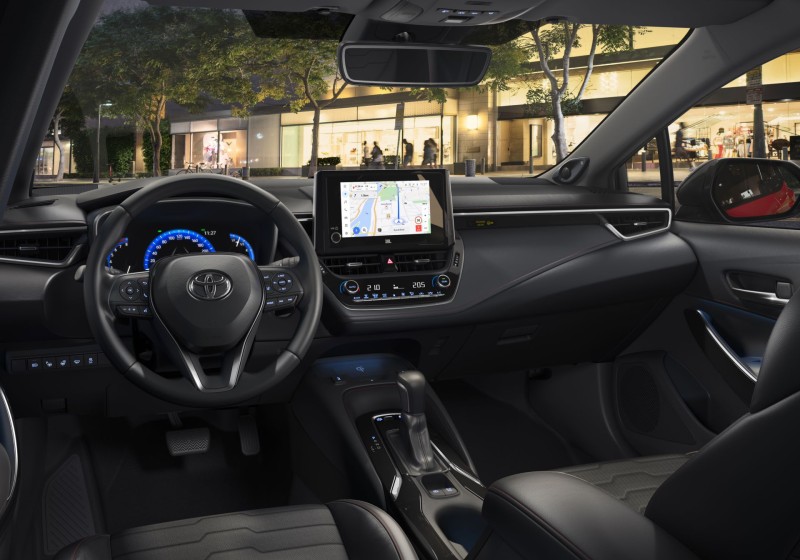 Τι νέο φέρνει η Toyota Corolla – Ποιες είναι οι τιμές