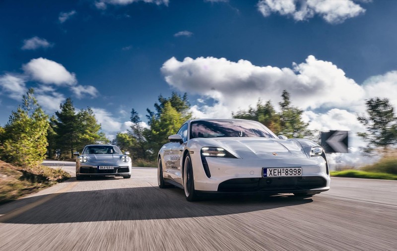 GOCAR Magazine #100: Οδηγούμε τις Porsche Taycan 4S και 911 Carrera 4S