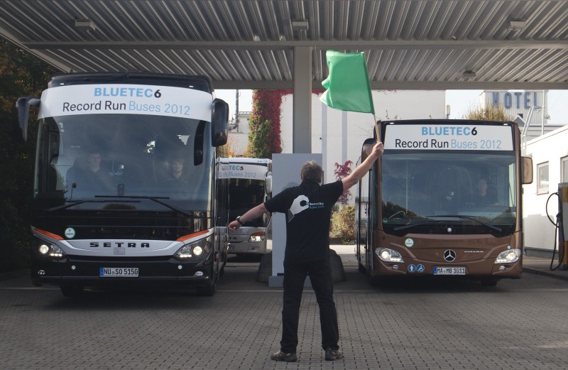 Mercedes και Setra υπό την ίδια σκέπη