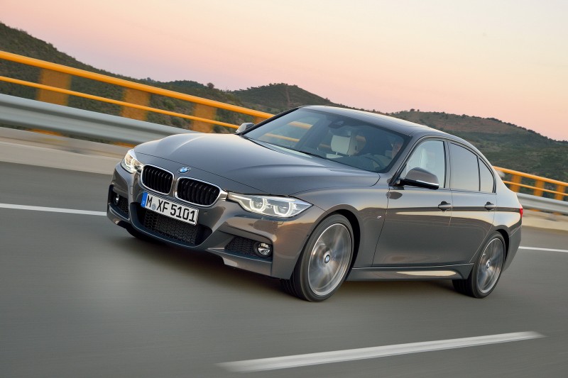 Προσφορές BMW για τη νέα Σειρά 3, τη Σειρά 1 και τη Σειρά 2 Active Tourer