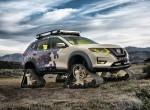 Ένα άγριο Nissan X-Trail με ερπύστριες
