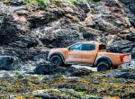 Το πιο σκληροτράχηλο Nissan Navara σώζει τον πλανήτη! (vid)