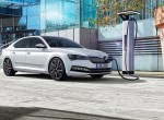 Αποκάλυψη Superb iV: Το πρώτο υβριδικό της Skoda (vid)