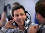 Toto Wolff: Το παιδί που μοίραζε κεριά στους δρόμους της Βιέννης σήμερα είναι ηγέτης στη Formula 1