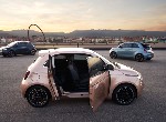 Νέα έκδοση με τρίτη πόρτα για το ηλεκτρικό Fiat 500 (video)