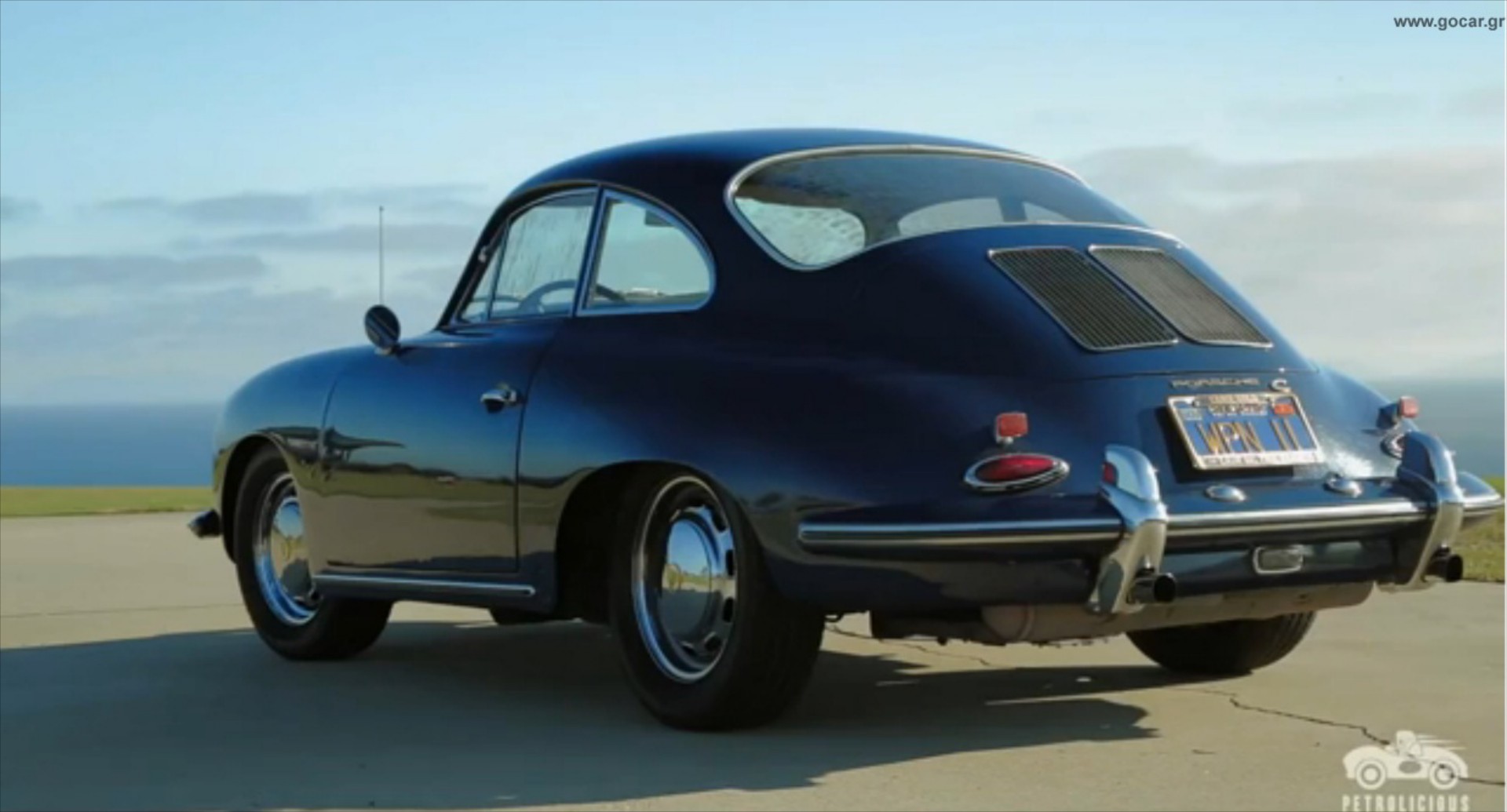 Οδηγώντας μια Porsche 356 για 1,6 εκ. χιλιόμετρα
