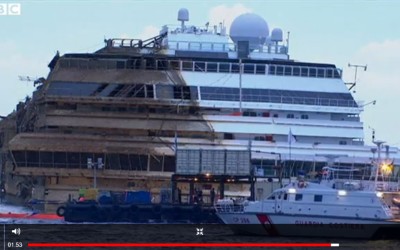Όρθιο το Costa Concordia
