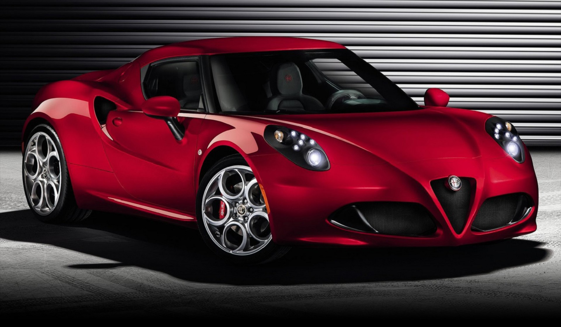 Διάκριση (άλλη μια) για την Alfa Romeo 4C
