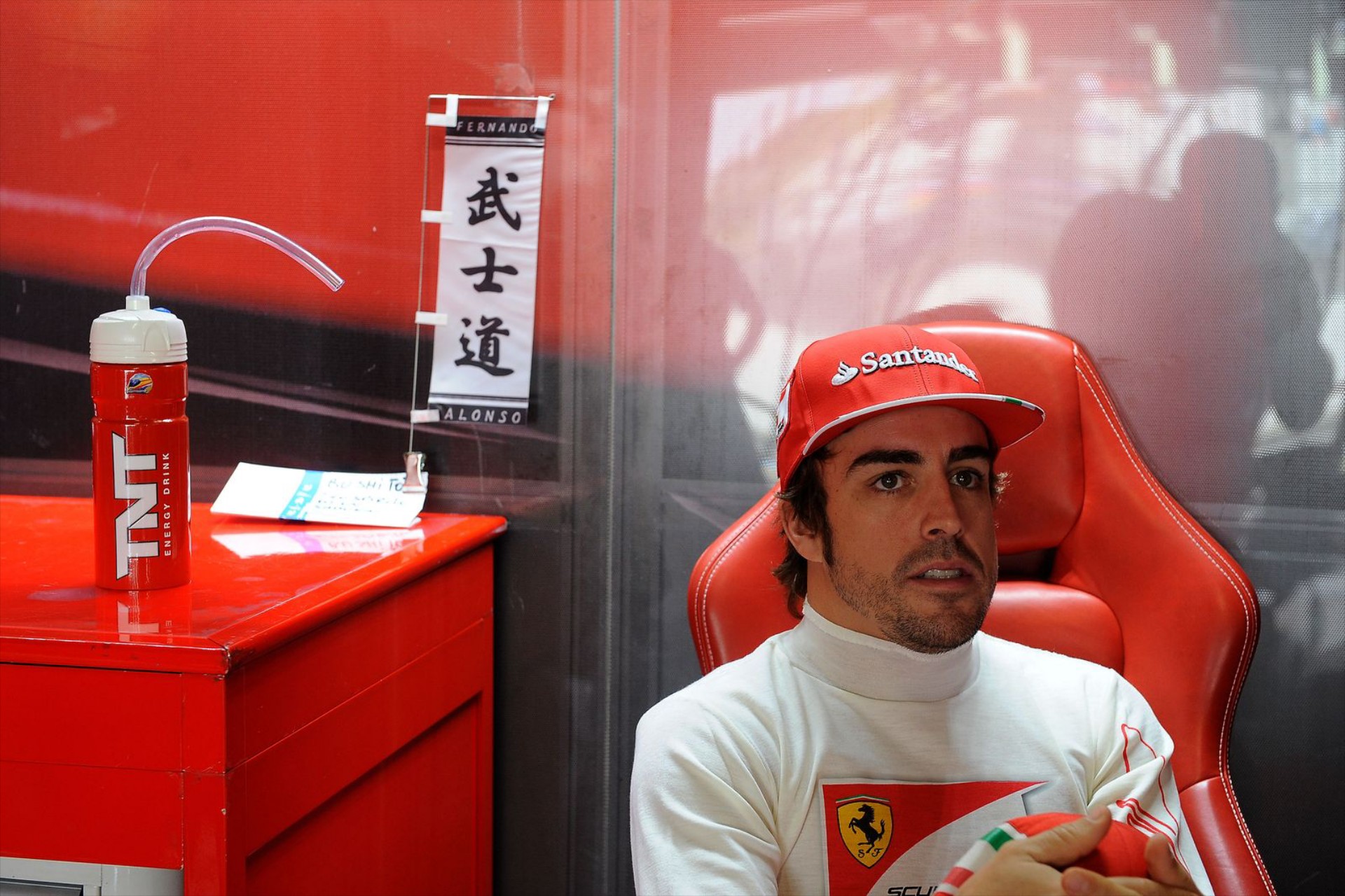 Ο Dennis δεν θα σταματούσε πιθανή επιστροφή Alonso