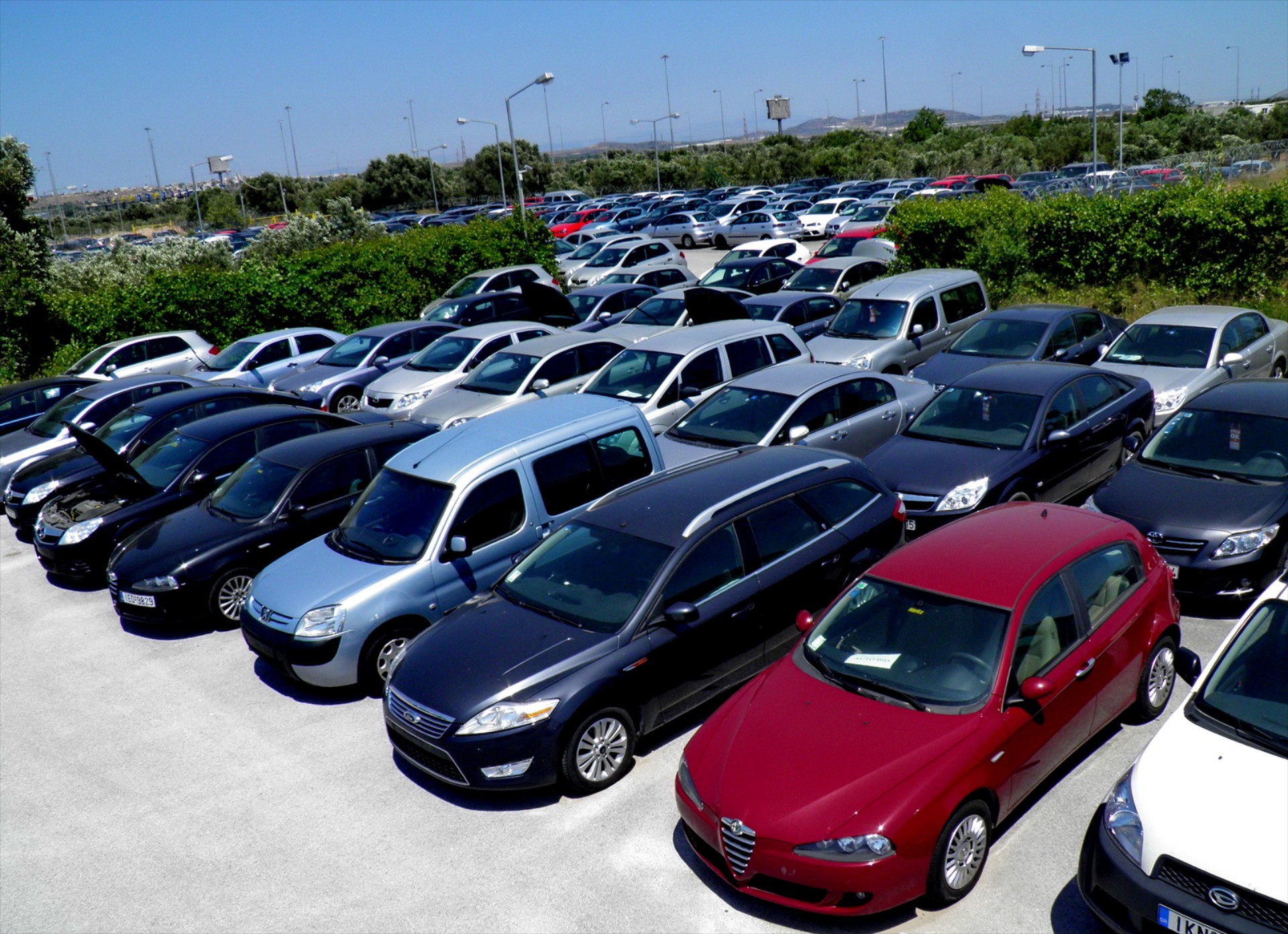 STOCK CENTER: Δωρεάν τα τέλη κυκλοφορίας 2014