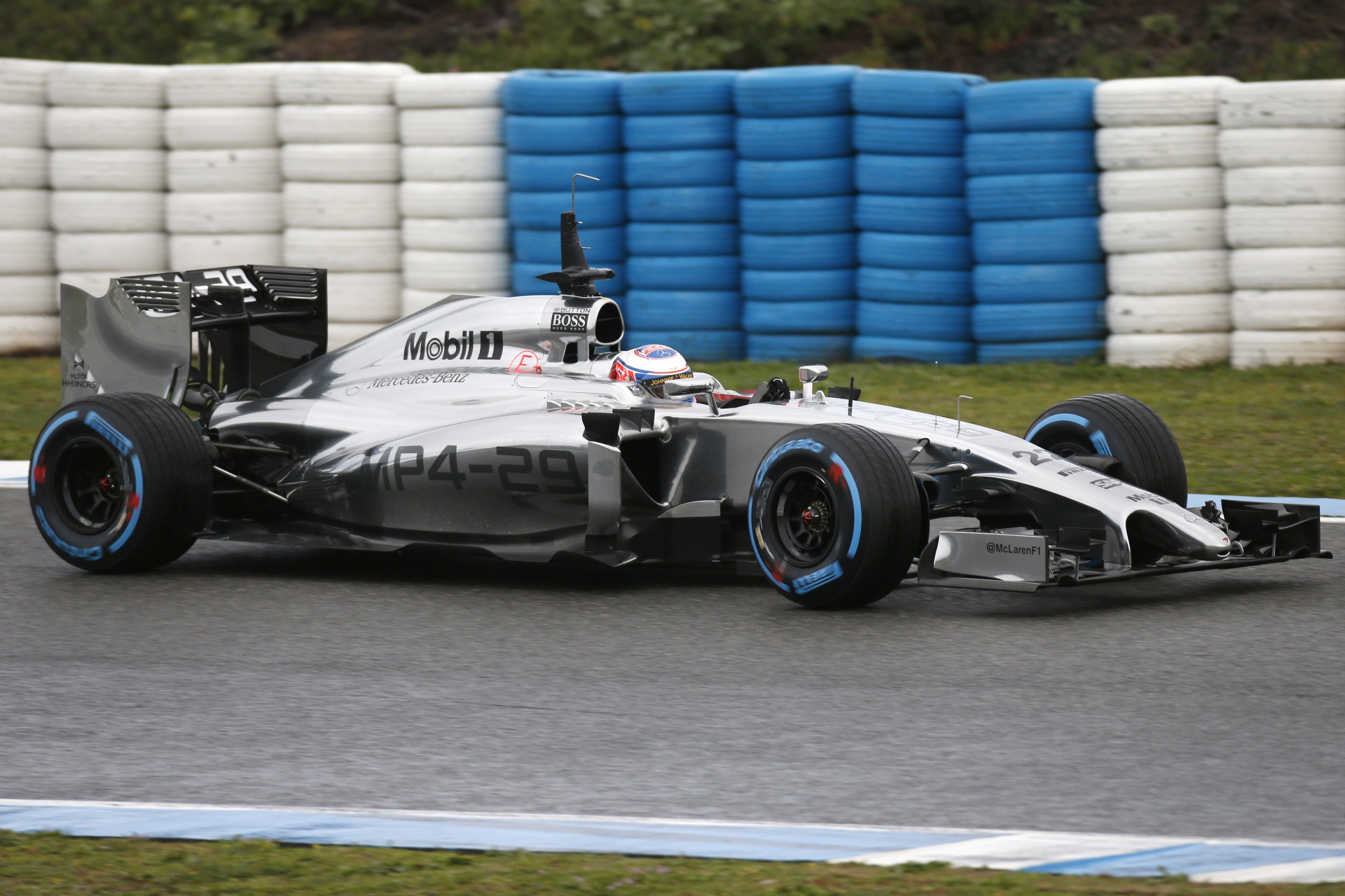 H Honda ρίχνει πολλά λεφτά στην McLaren
