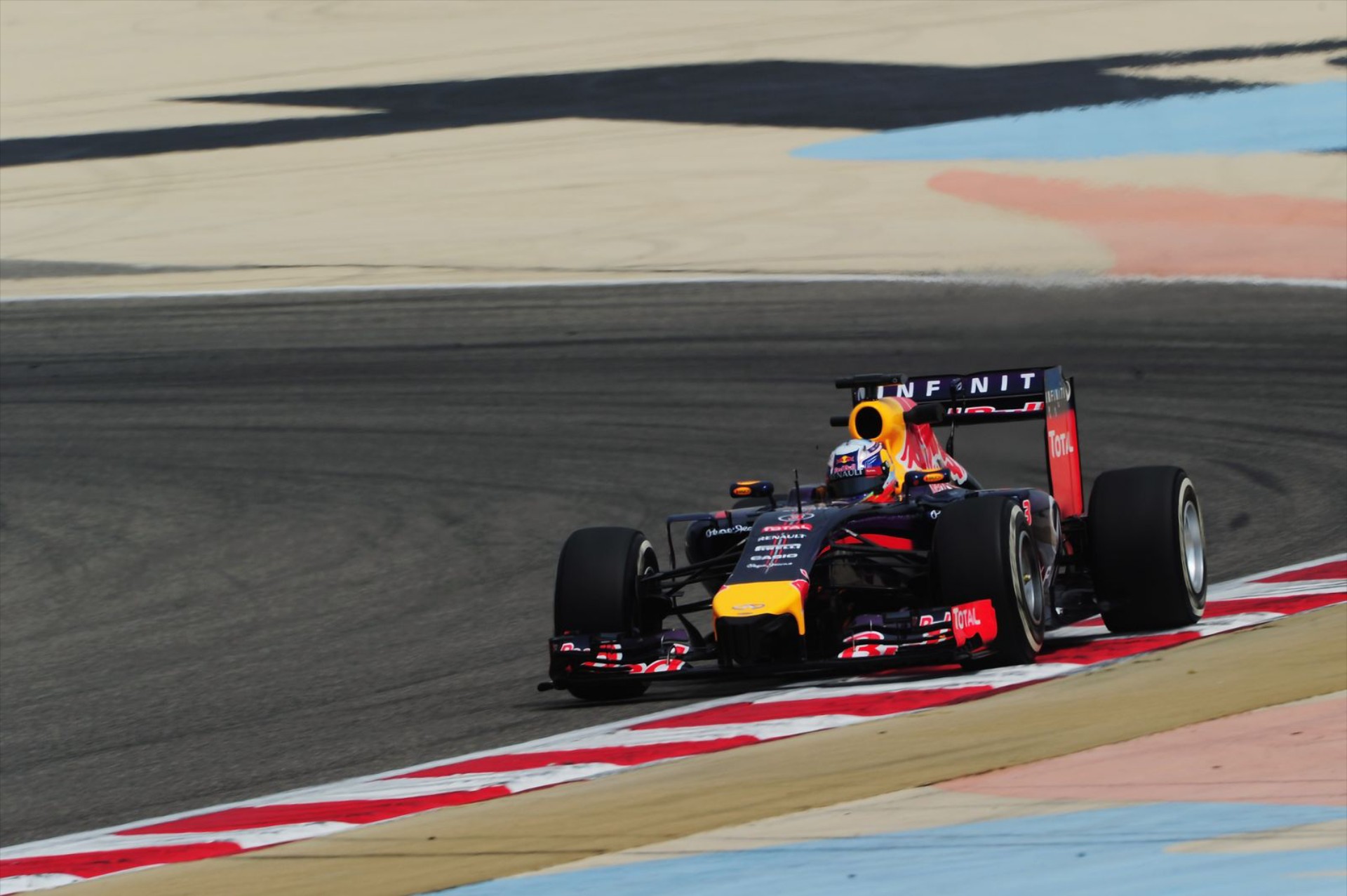 Δυο μήνες πίσω είναι η Red Bull Racing!