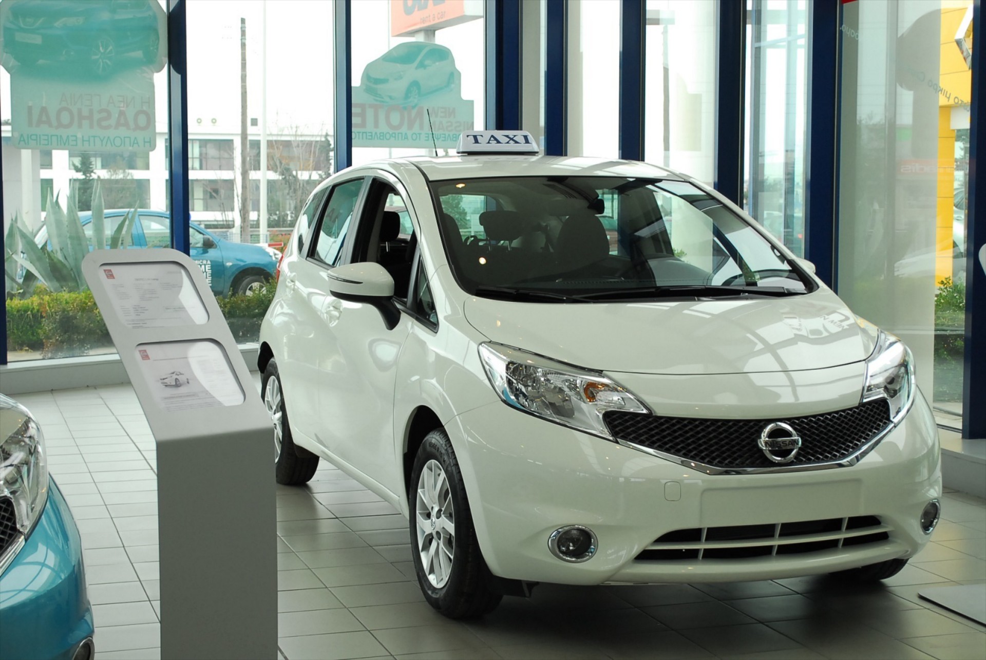 Nissan Note Taxi και στη Β. Ελλάδα