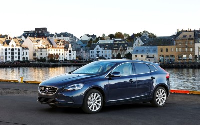 Volvo V40 & V40 XC πρώτα σε πωλήσεις  