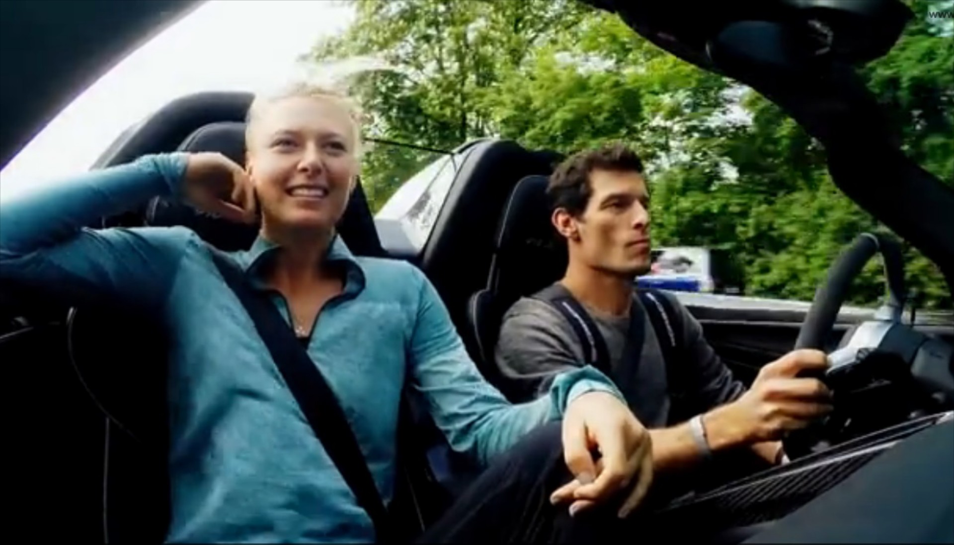 Video: Mark Webber και Maria Sarapova με 918 Spyder