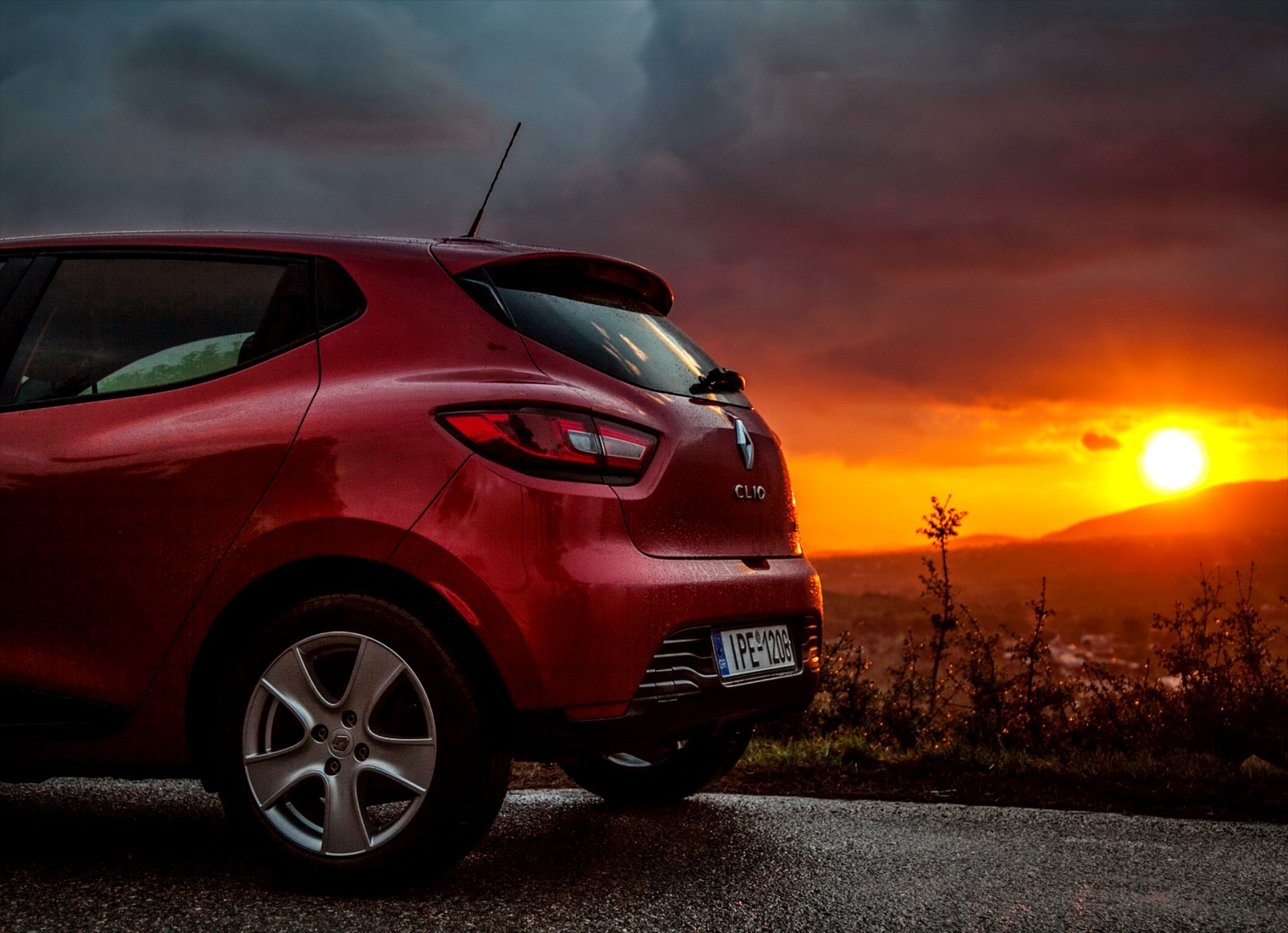 Προσφορές Renault έως 1.430 ευρώ