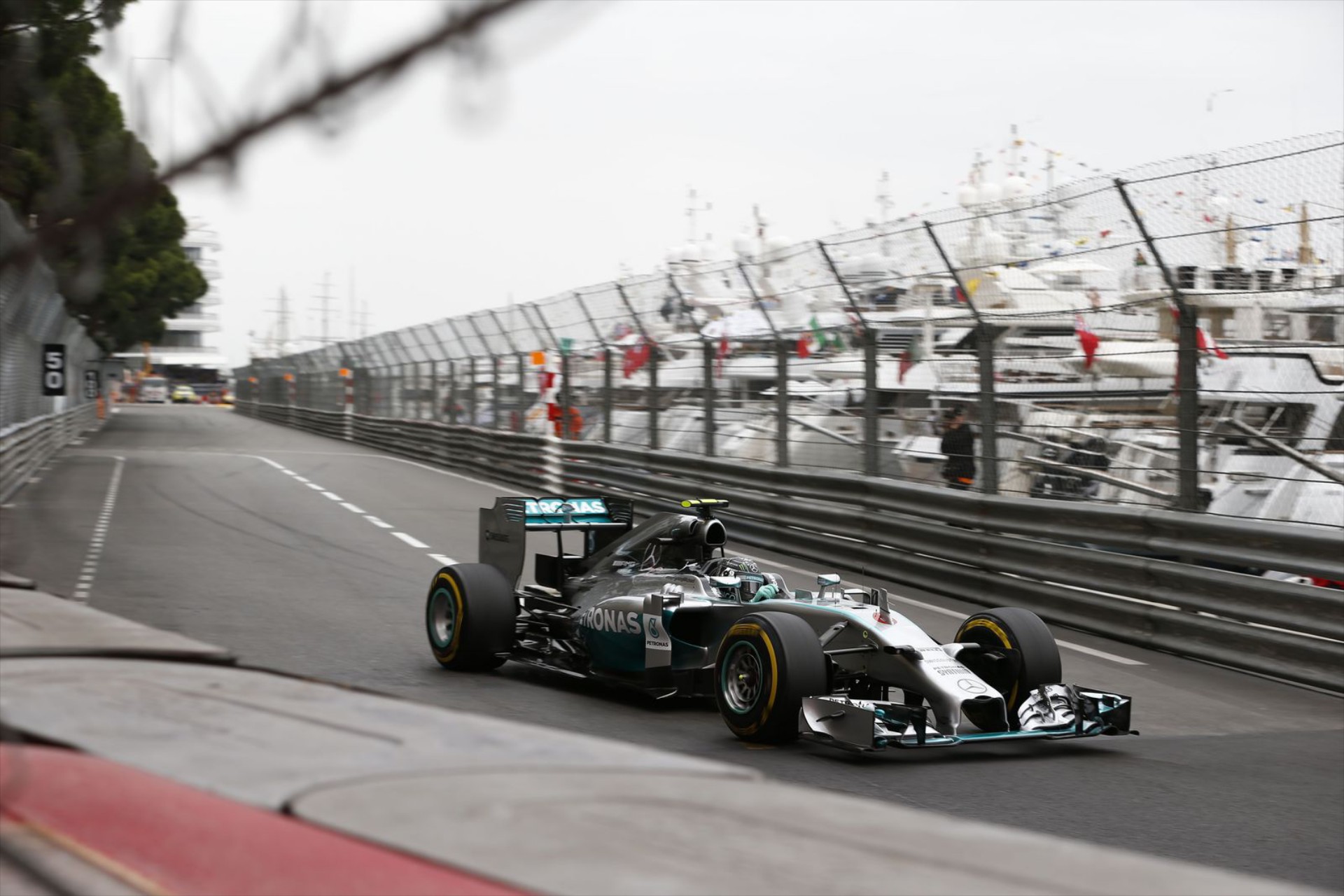 Που βρισκόμαστε με την Mercedes και τον Rosberg