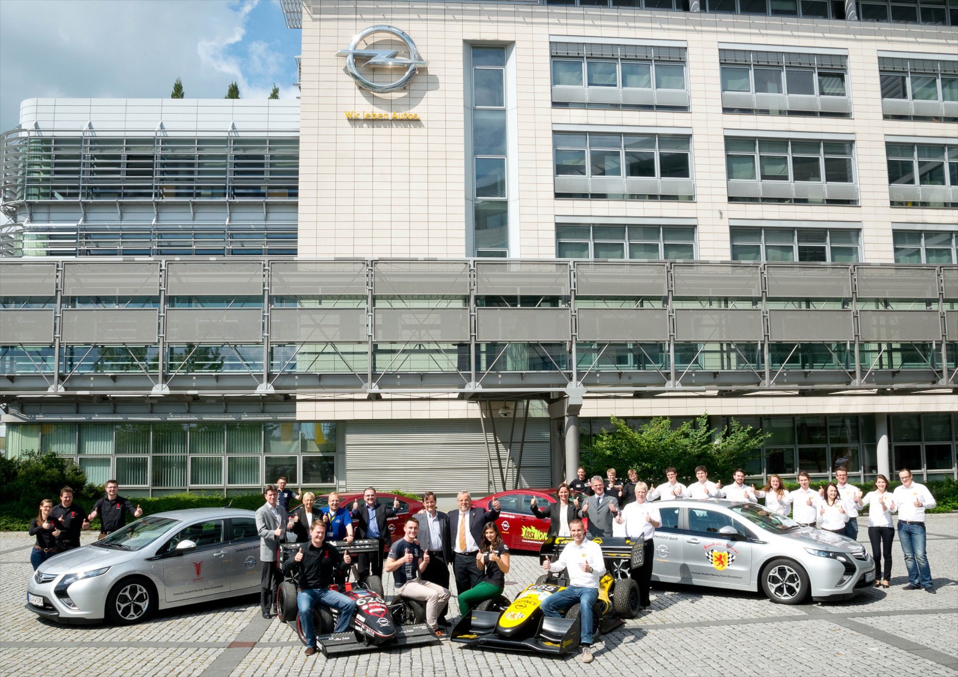 H Opel στηρίζει το Formula Student