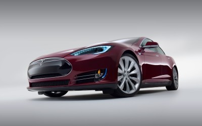 Η Tesla ετοιμάζει τη δική της 3άρα