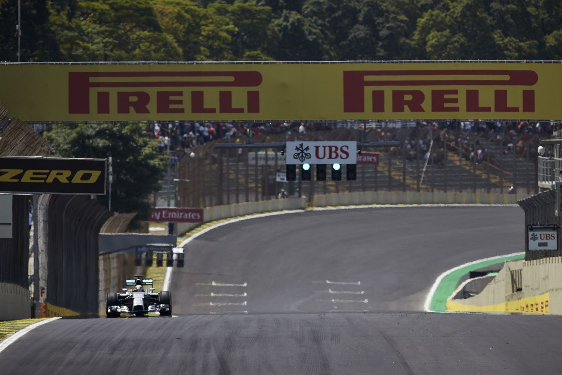 GP Βραζιλίας: O Rosberg ταχύτερος στα ελεύθερα