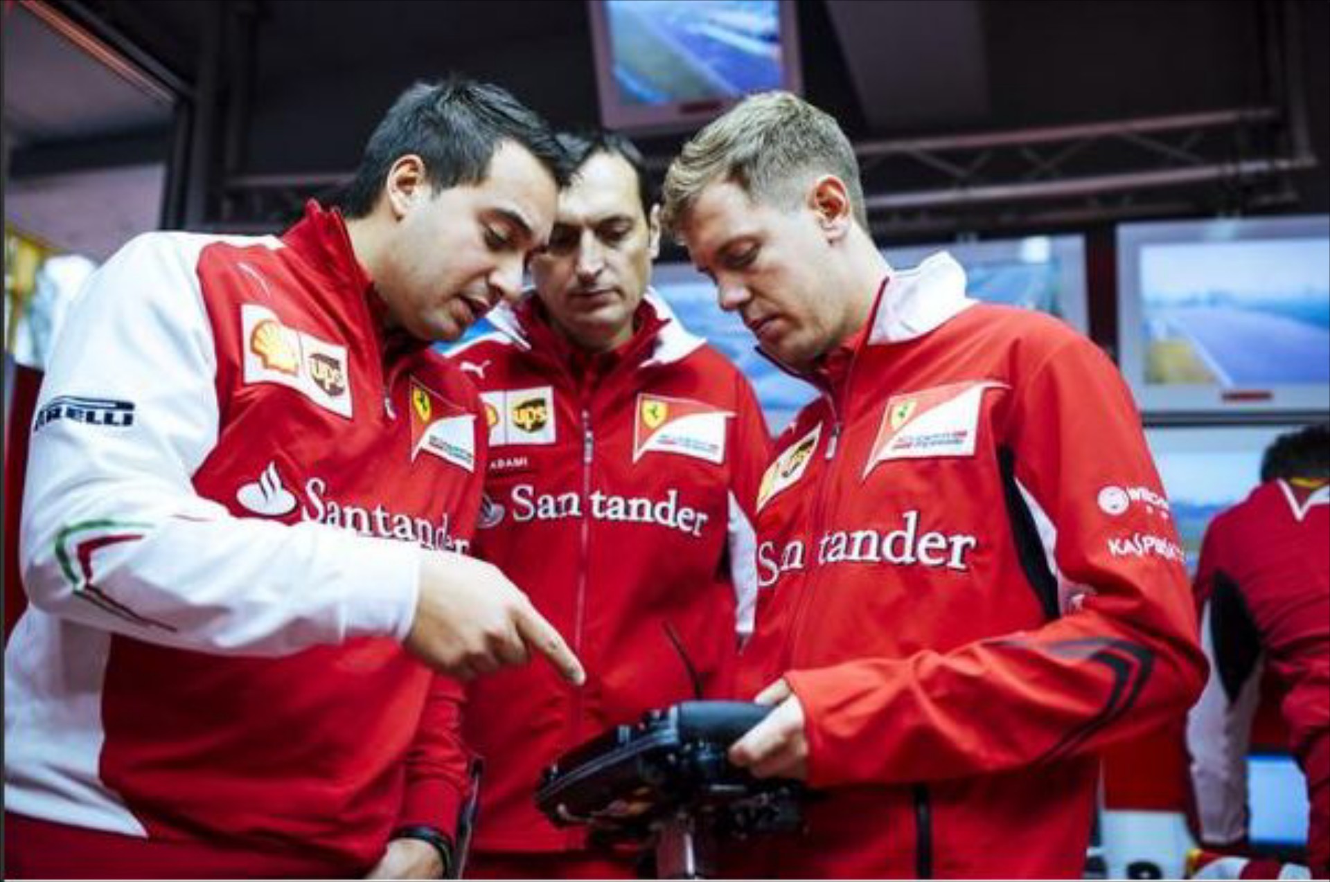 VIDEO : Ενας γύρος στο Fiorano με τον Sebastian Vettel