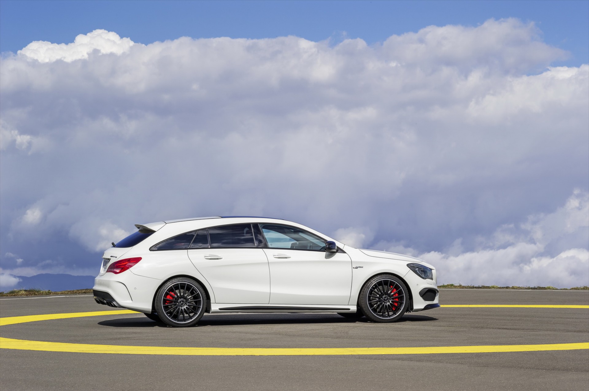 Mercedes-Benz CLA Shooting Brake: Από 29.620 Ευρώ