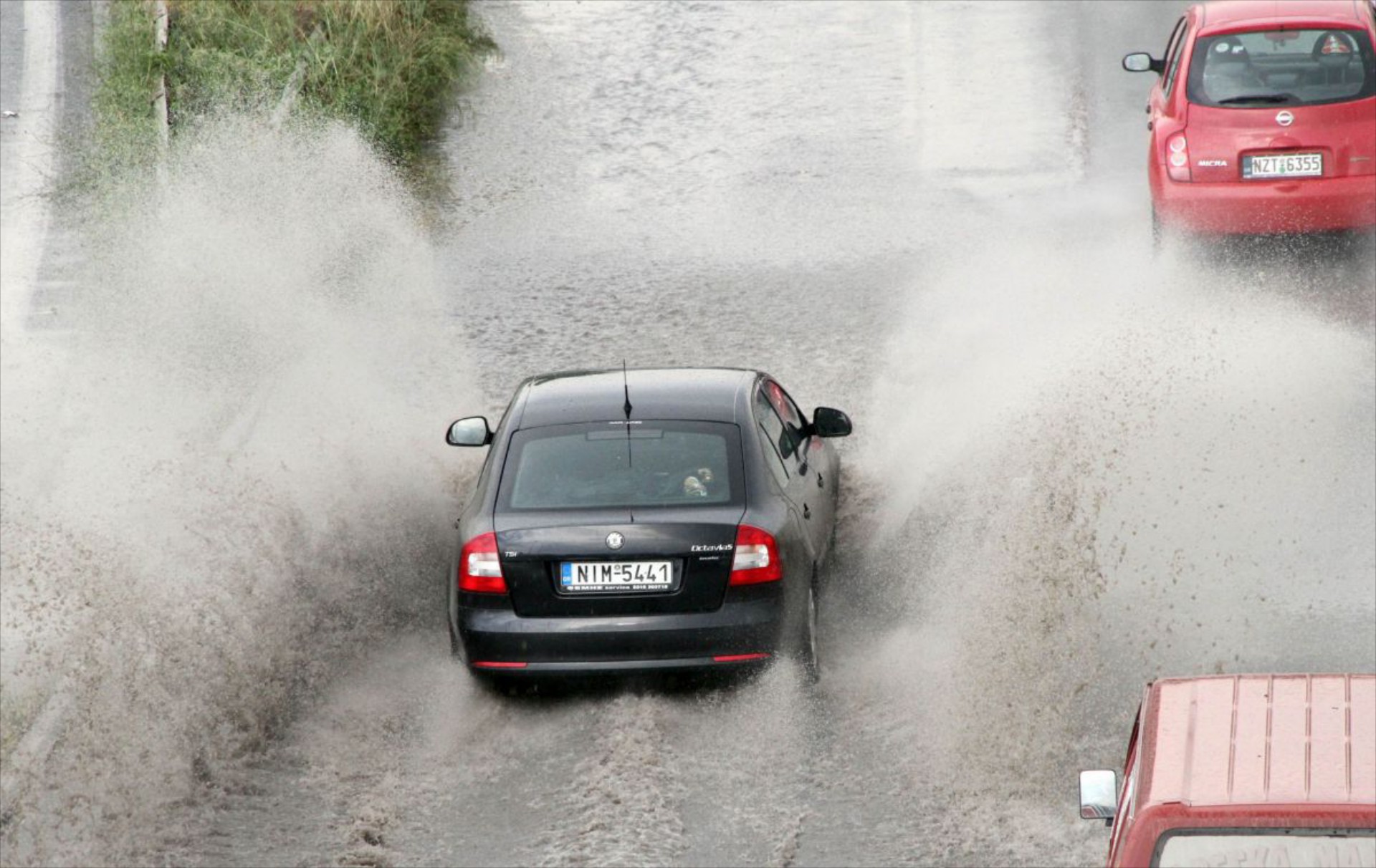 Ποιοι δρόμοι έχουν κλείσει, που χρειάζονται αλυσίδες
