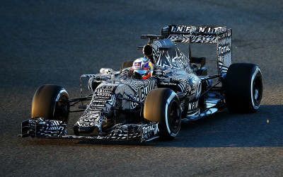 Δεν θα πιέσει την εξέλιξη των κινητήρων η Renault στην F1