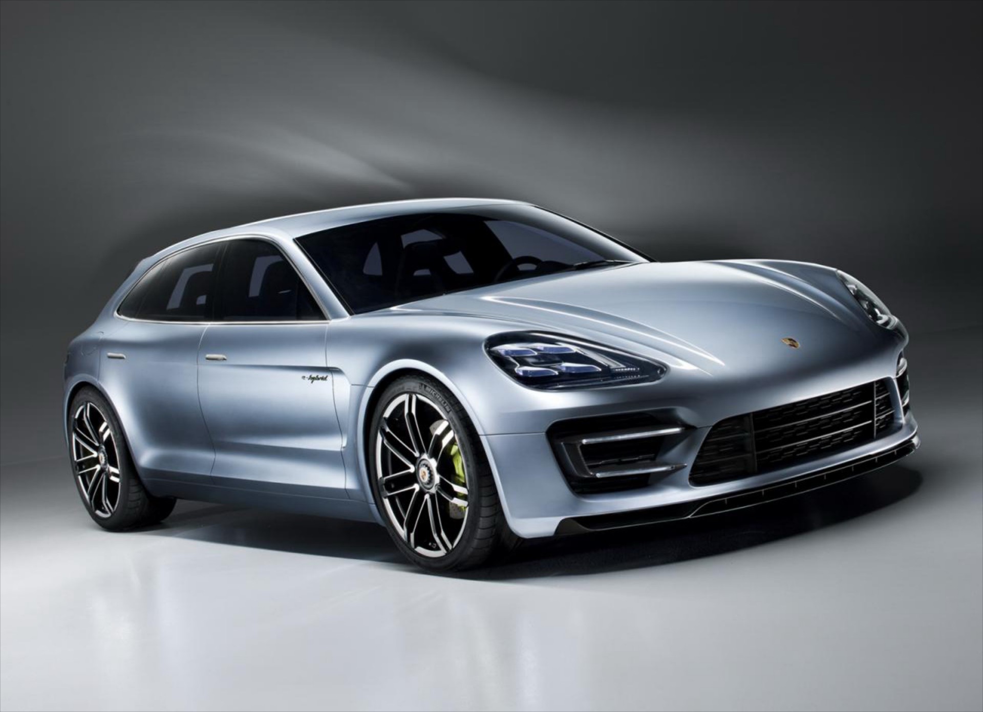 Το 2016 η νέα Porsche Panamera
