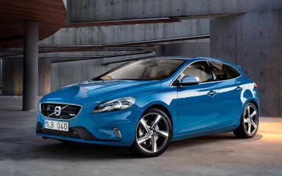 H Polestar αναβαθμίζει τους κινητήρες Drive-E