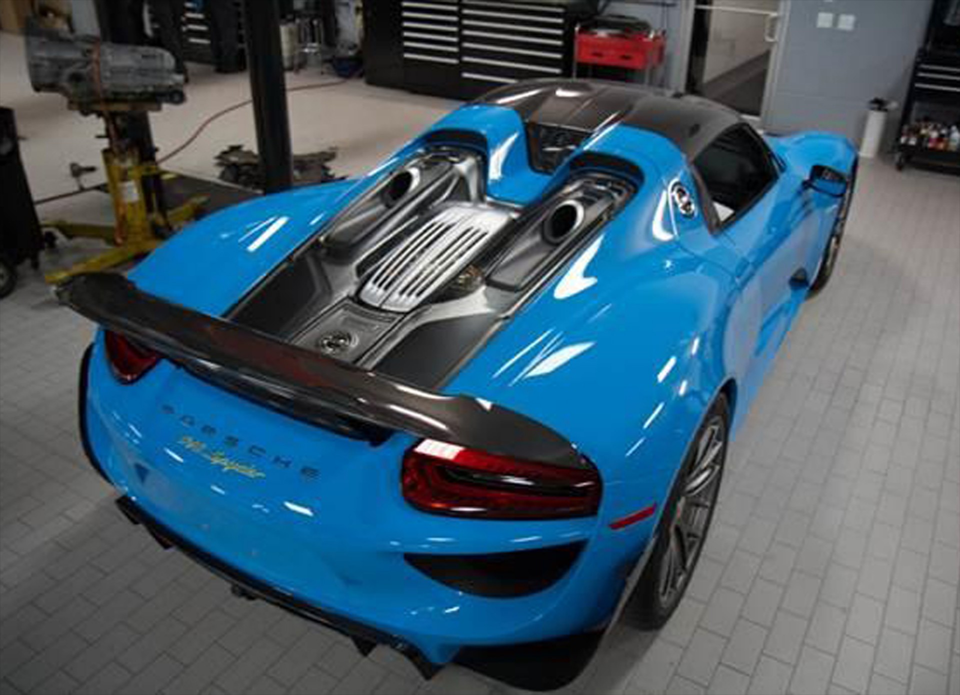 Η Porsche 918 Spyder έχει πάλι προβλήματα