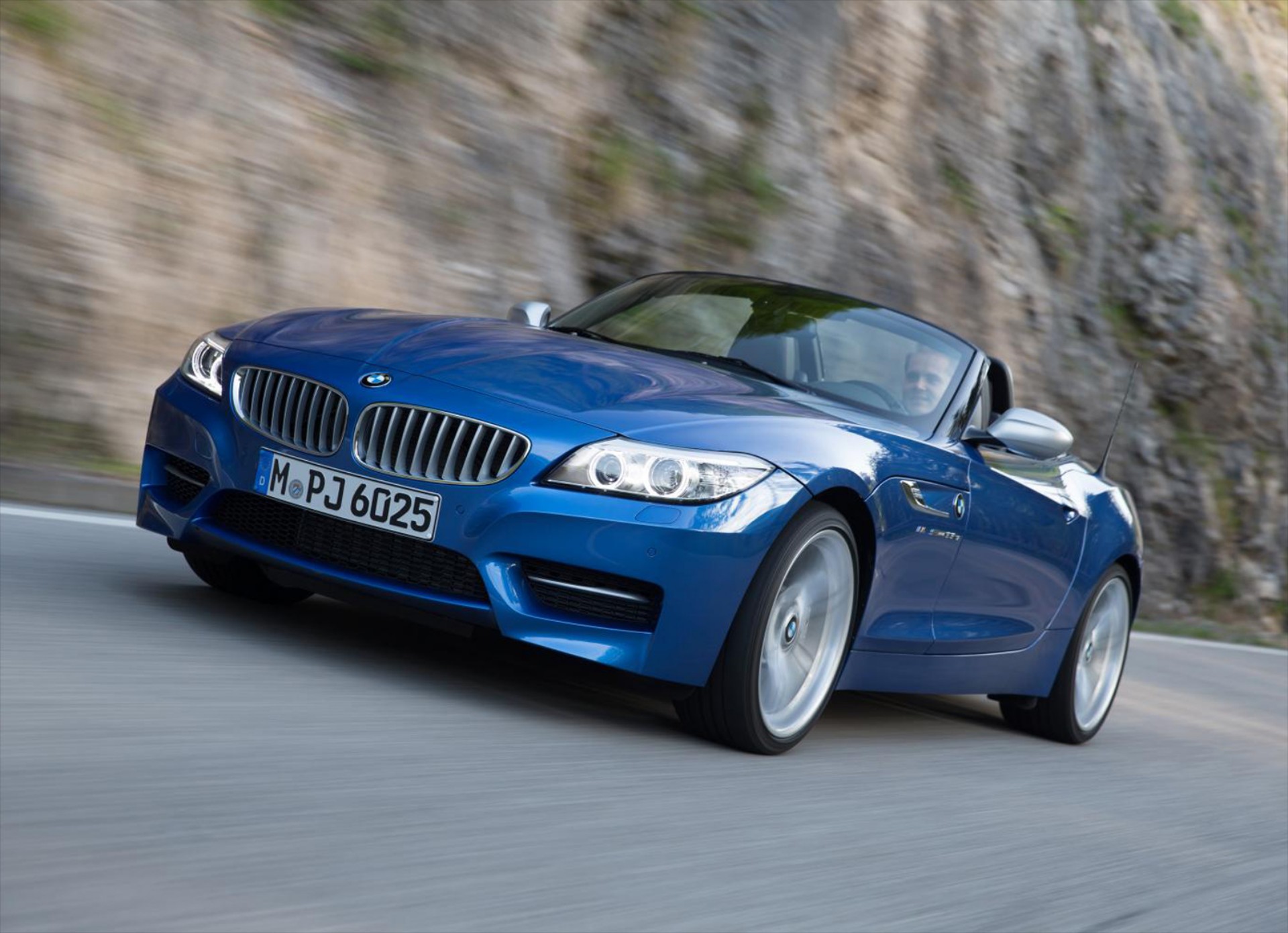 BMW Z4 facelift με νέα απόχρωση