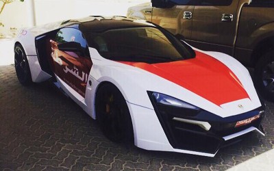 Περιπολικό και το Lykan Hypersport