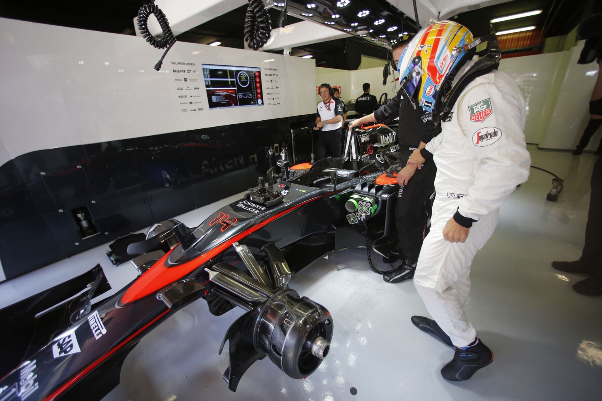 Μήπως ο Alonso χτύπησε πρώτος τον Raikkonen;