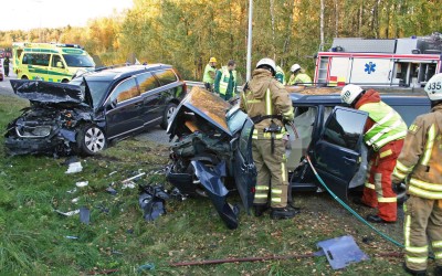 Τροχαία: λιγότερα ατυχήματα, περισσότερα θύματα