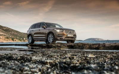ΟΔΗΓΟΥΜΕ: VOLVO XC90 2.0 D5 AWD