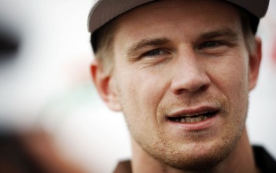Ο Hulkenberg παραμένει στην Force India