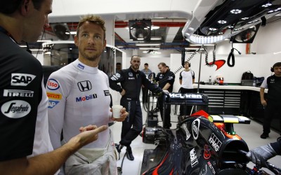 Παραμένει και το 2016 ο Button στην McLaren